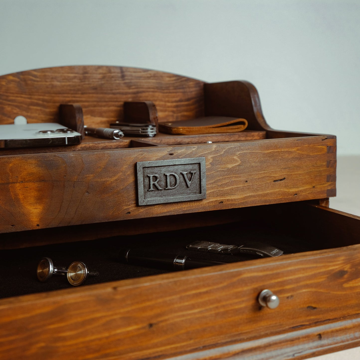 Men's Valet Box with Charging Station - Deferichs