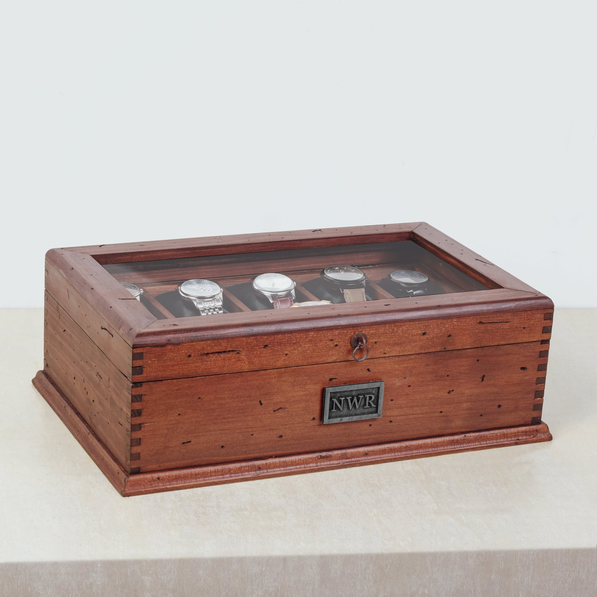 Watch Box for 10 Watches with a Secret Compartment. - Deferichs