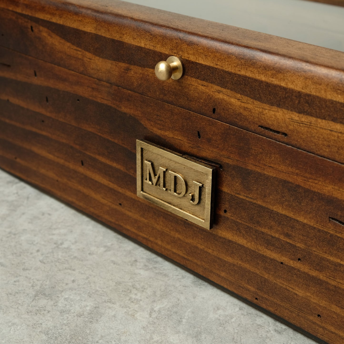 Watch Box for 10 Watches with Secret Compartment - Brass - Modern