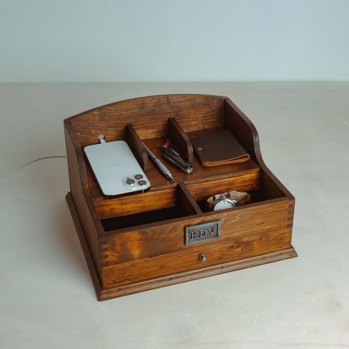 Men's Valet Box with Charging Station - Deferichs