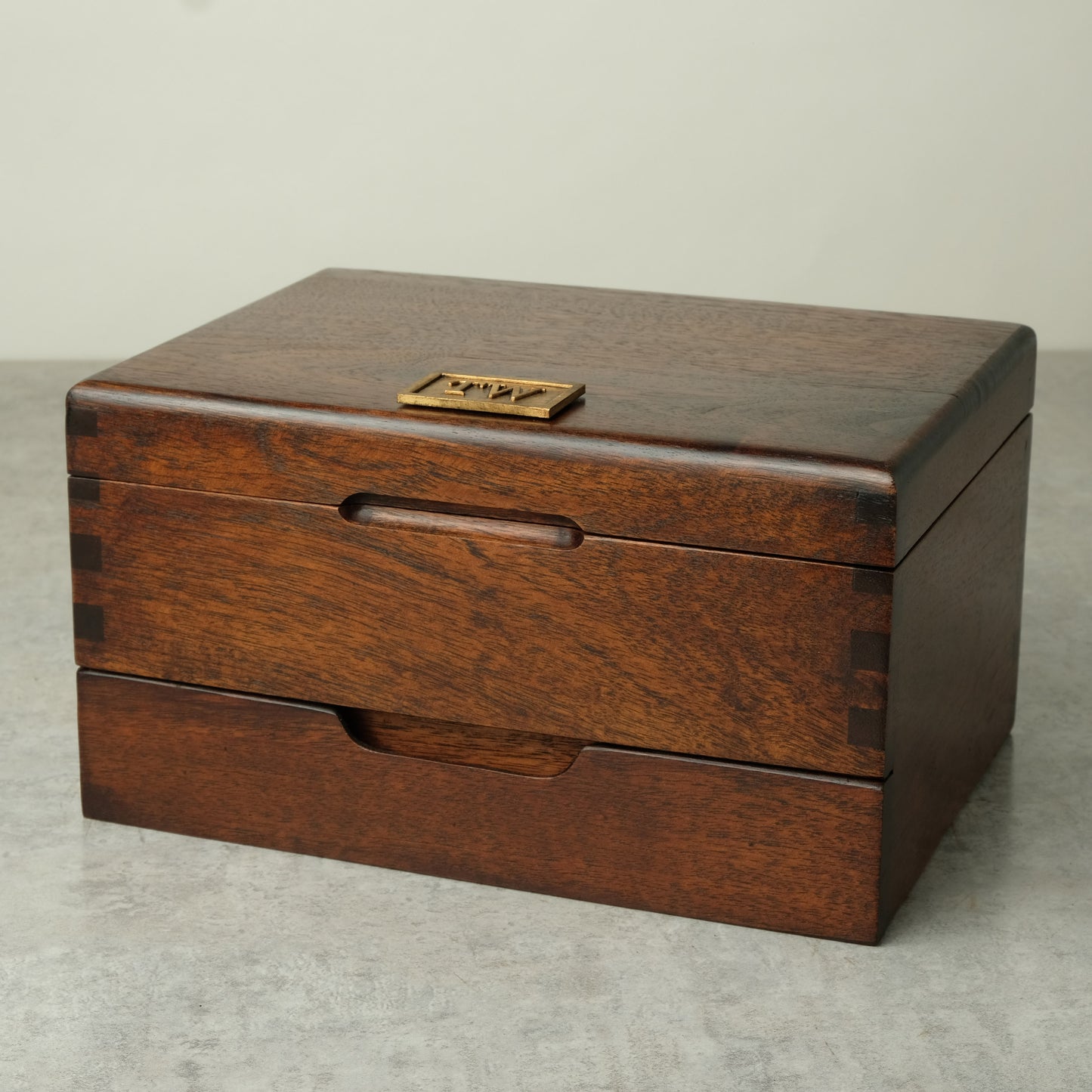 Watch Box made from Hardwood Tzalam for 8 Watches