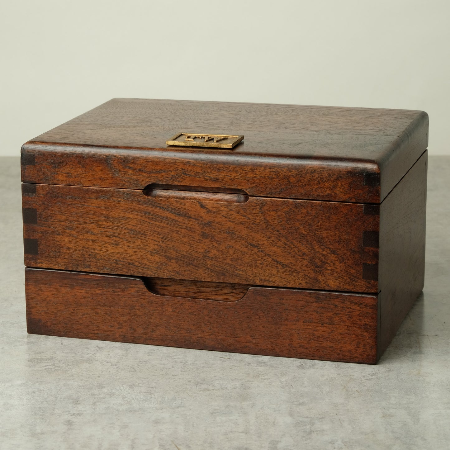 Watch Box made from Hardwood Tzalam for 8 Watches