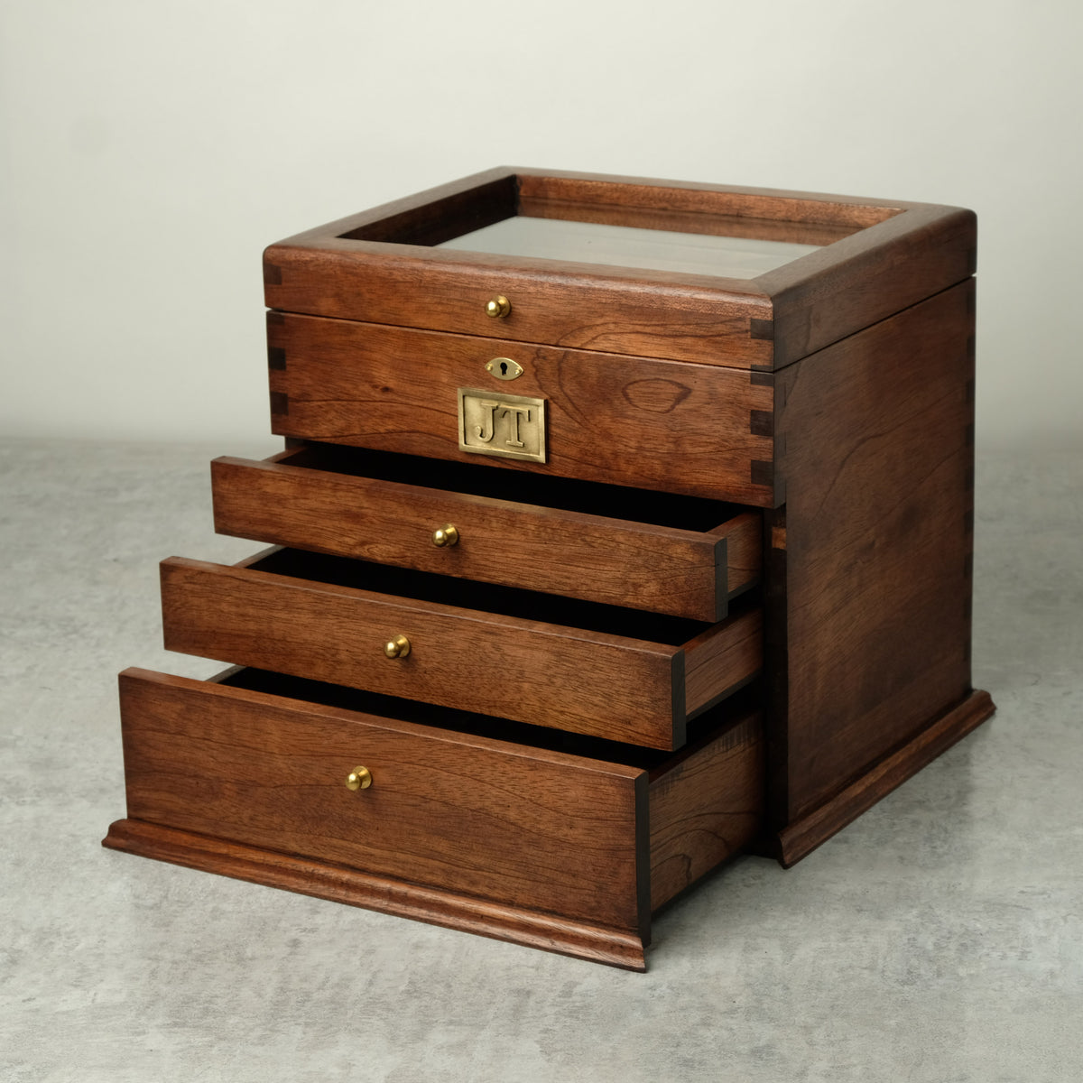 Premium Watch Box for 16 Watches with 3 Drawers and Lock | Hardwood - Deferichs