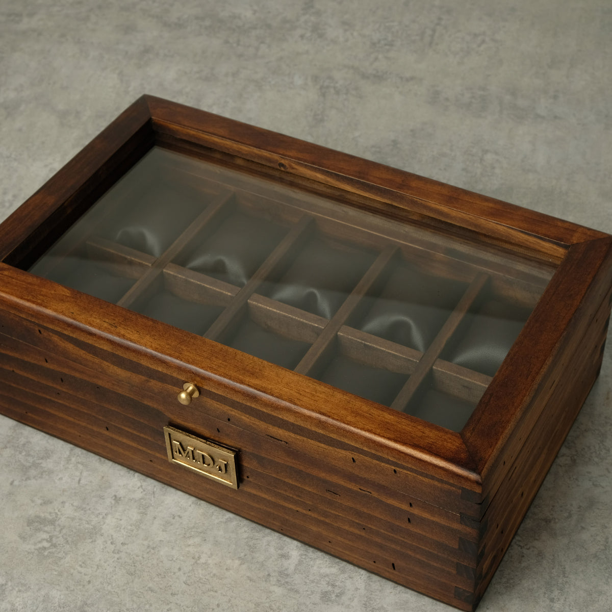 Watch Box for 10 Watches with Secret Compartment - Brass - Modern - Deferichs