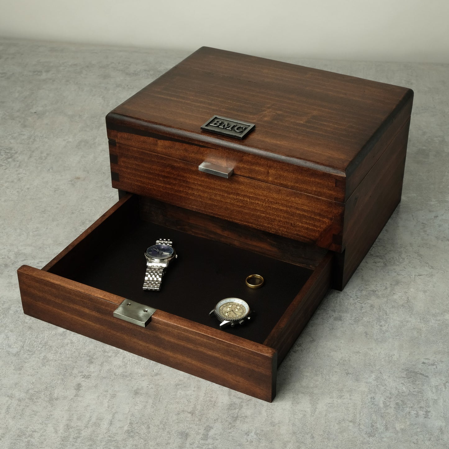 Modern Watch Box for 8 watches with Drawer