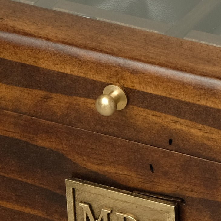Button Style Pulls - Deferichs