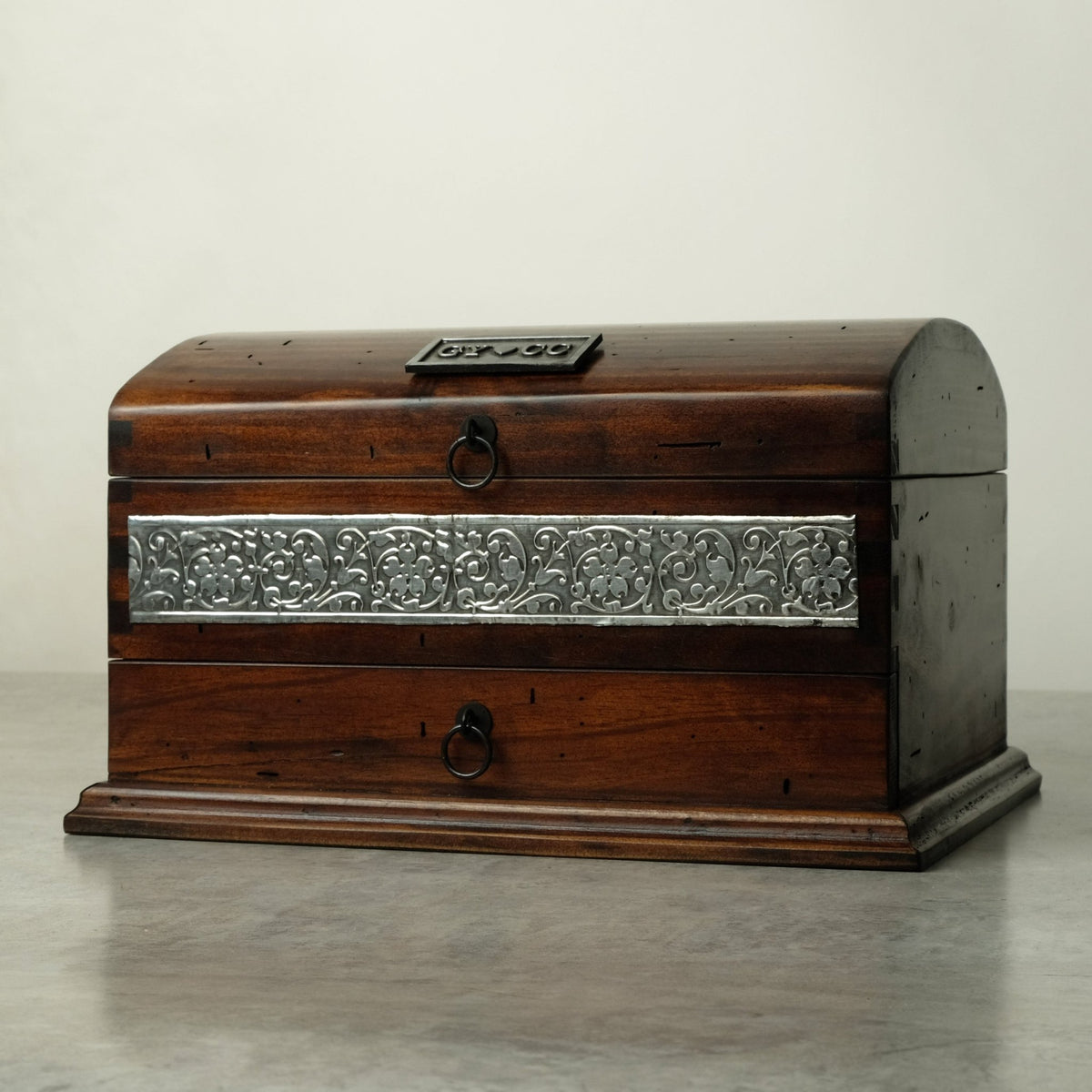 Personalized Curved Jewelry Box - Deferichs