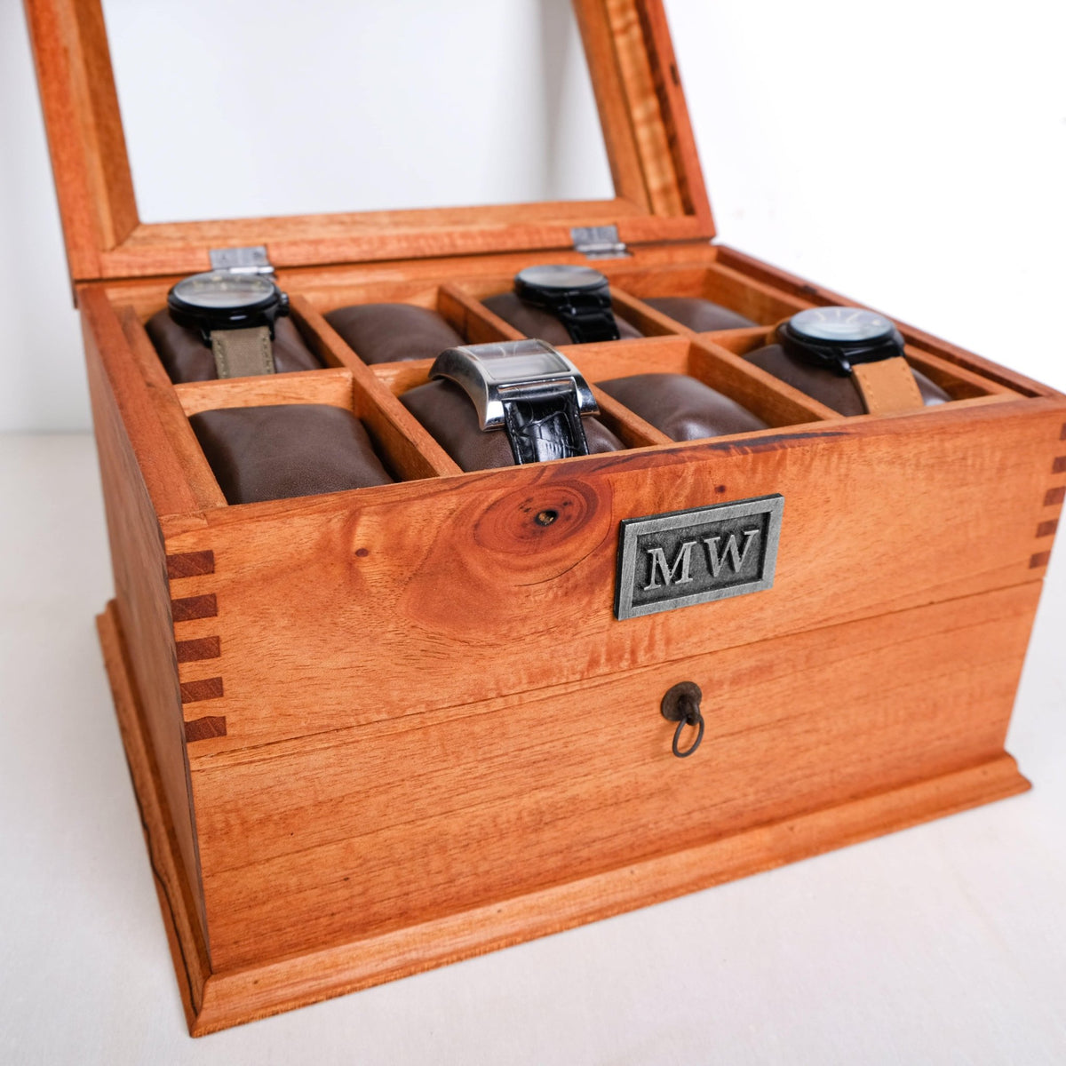 Personalized Watch Box for 12 Watches - Solid Cedar Wood - Deferichs
