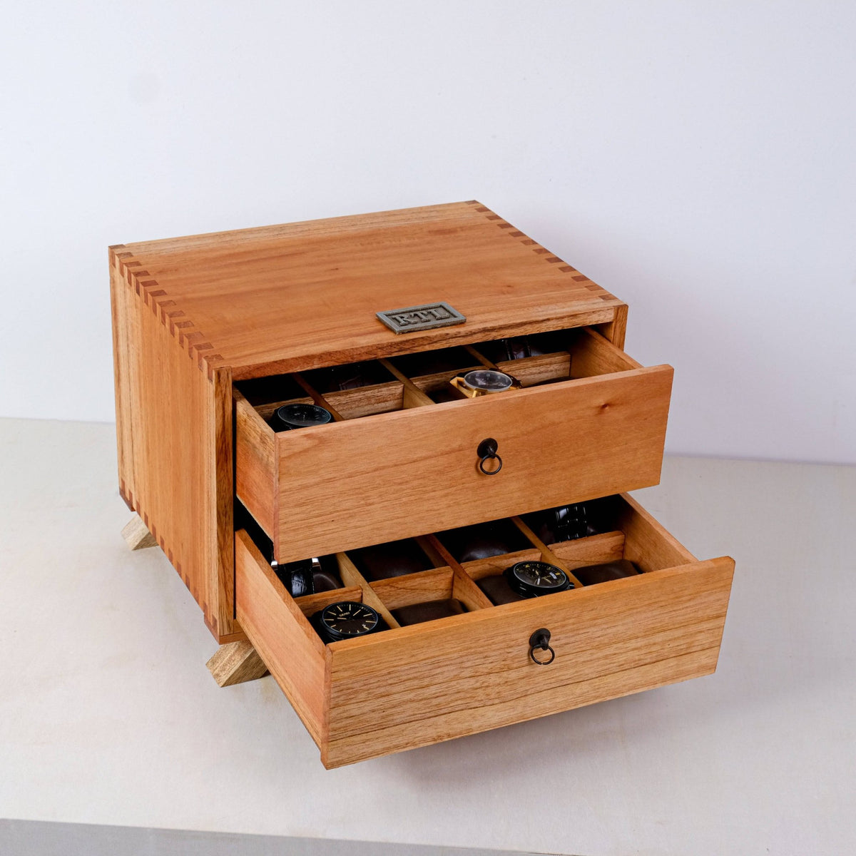 Watch Box for 16 Watches Mid Century Style Cedar Wood - Deferichs