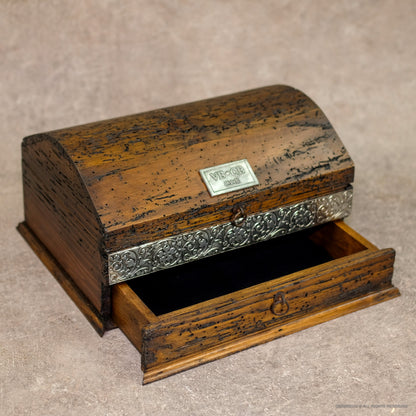 Rustic Jewelry Box with Drawer - Deferichs